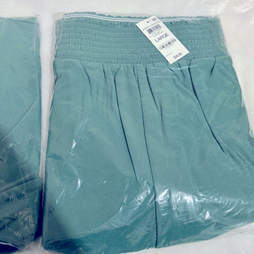 BAR III Tie Front Ruffle Crop Top and Wide Leg Pants Set - Picture 7 of 8